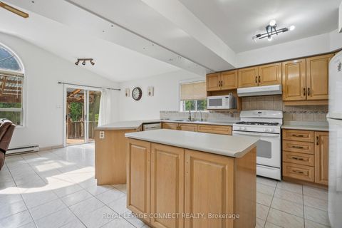 Photo 6 at 53 Snowball Crescent, Malvern, Toronto