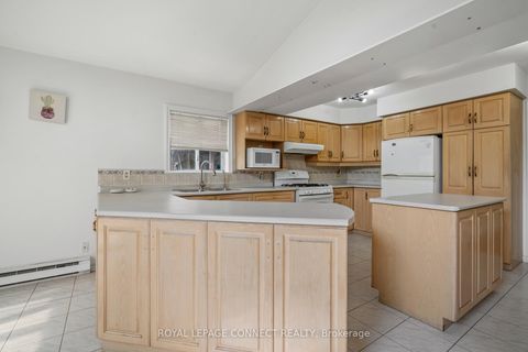 Photo 7 at 53 Snowball Crescent, Malvern, Toronto