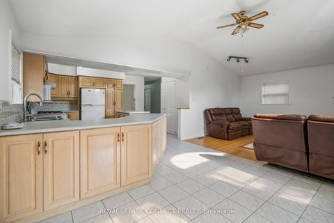 Photo 8 at 53 Snowball Crescent, Malvern, Toronto