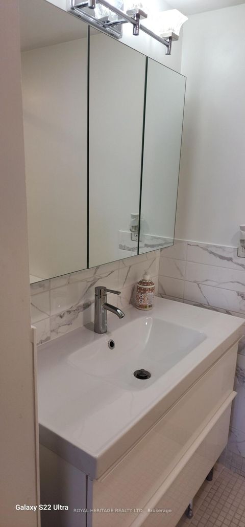 Photo 14 at 1116 - 20 Dean Park Road, Rouge E11, Toronto