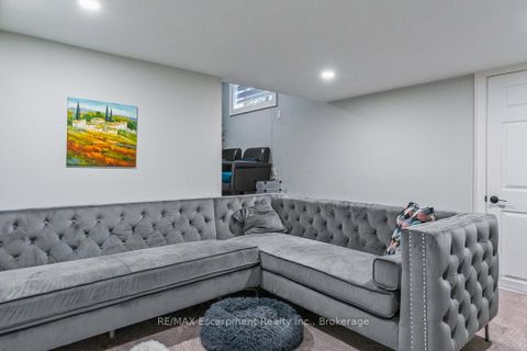 Photo 24 at 231 Southwood Court, BR Bronte, Oakville