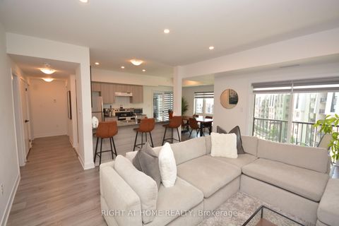 Photo 6 at 411 - 8 Culinary Lane, Rural Barrie Southeast, Barrie