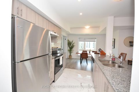 Photo 9 at 411 - 8 Culinary Lane, Rural Barrie Southeast, Barrie
