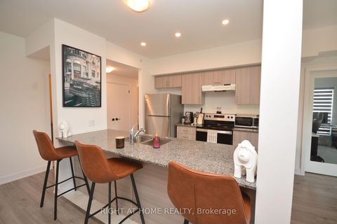 Photo 11 at 411 - 8 Culinary Lane, Rural Barrie Southeast, Barrie