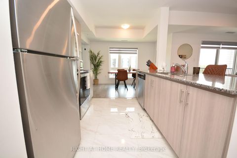 Photo 28 at 411 - 8 Culinary Lane, Rural Barrie Southeast, Barrie