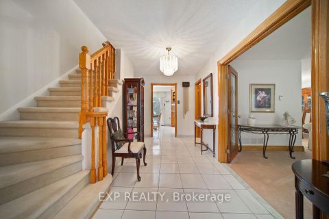 Photo 5 at 1516 Grand Boulevard, FA Falgarwood, Oakville