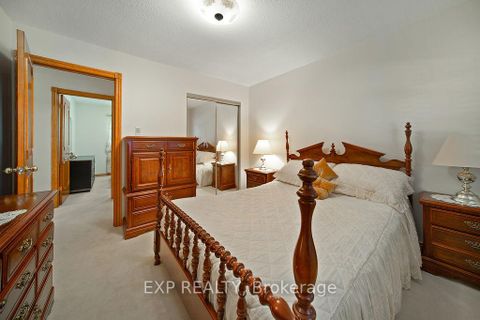 Photo 15 at 1516 Grand Boulevard, FA Falgarwood, Oakville