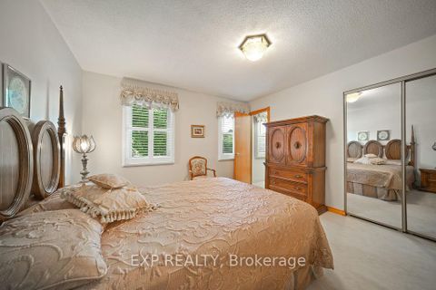 Photo 16 at 1516 Grand Boulevard, FA Falgarwood, Oakville