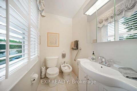 Photo 22 at 1516 Grand Boulevard, FA Falgarwood, Oakville