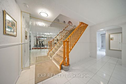 Photo 23 at 1516 Grand Boulevard, FA Falgarwood, Oakville