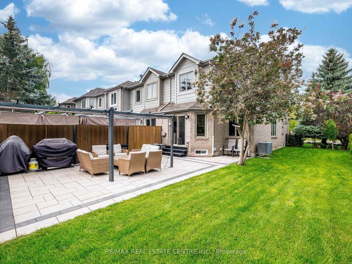 Photo 39 at 1126 Westview Terrace S, WT West Oak Trails, Oakville