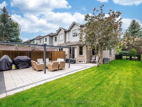 Photo 39 at 1126 Westview Terrace S, WT West Oak Trails, Oakville