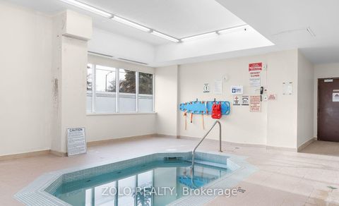 Photo 17 at 1707 - 10 Markbrook Lane, Jamestown, Toronto