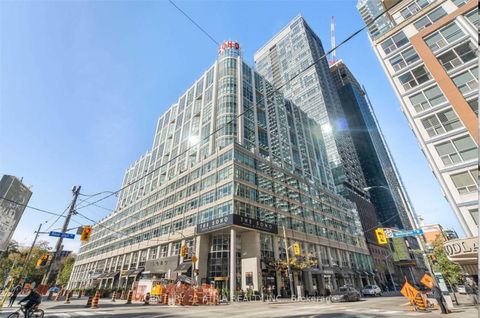 Photo 24 at 723 - 36 Blue Jays Way, Waterfront Communities C1, Toronto