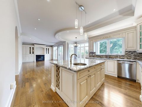 Photo 10 at 6 Terrace Avenue, Willowdale West, Toronto