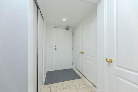Photo 13 at 5 - 149 Isaac Devins Boulevard, Pelmo Park W5, Toronto