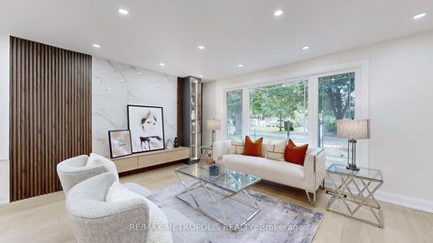 Photo 4 at 81 Sedgemount Drive, Woburn, Toronto