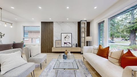 Photo 6 at 81 Sedgemount Drive, Woburn, Toronto