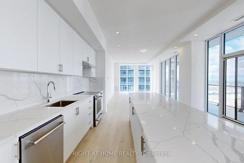 Photo 16 at LPH106 - 8960 Jane Street, Concord, Vaughan