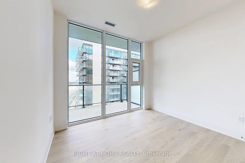 Photo 32 at LPH106 - 8960 Jane Street, Concord, Vaughan