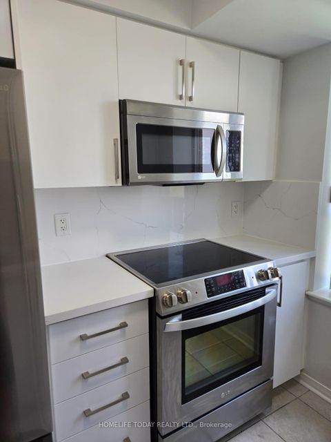 Photo 8 at 510 - 73 King William Crescent, Langstaff, Richmond Hill