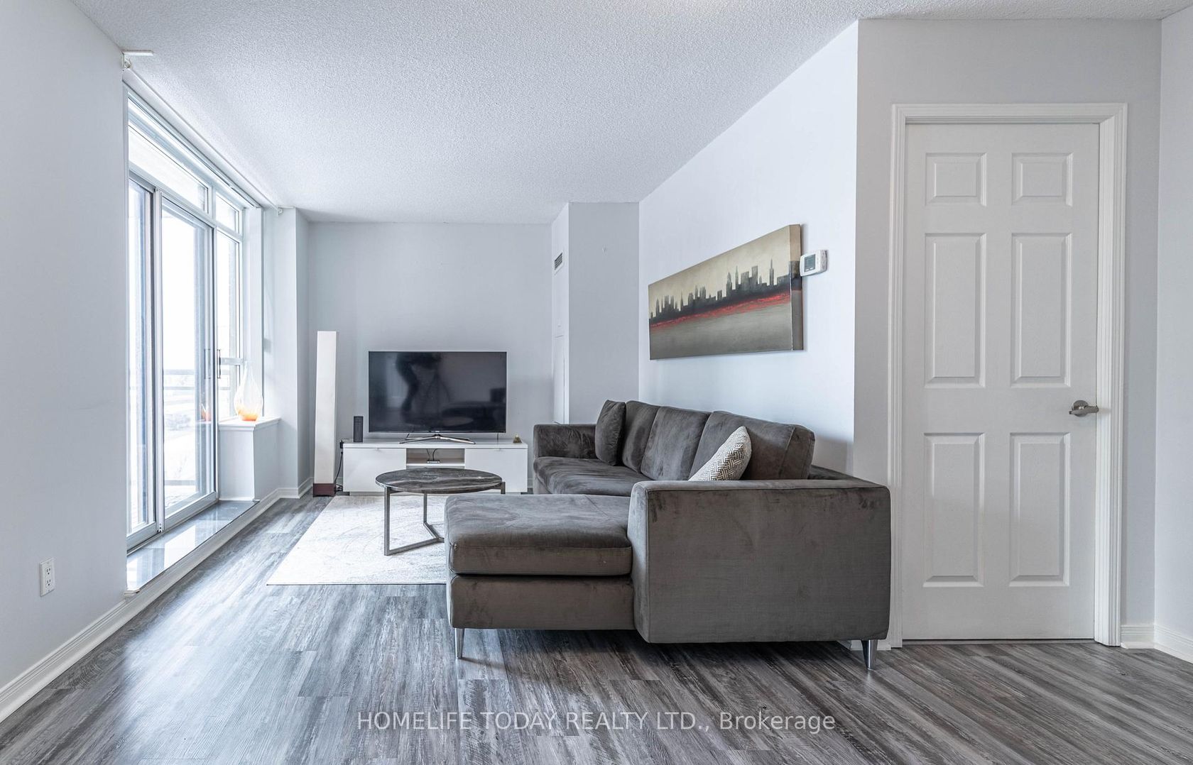 510 - 73 King William Crescent, Langstaff, Richmond Hill 