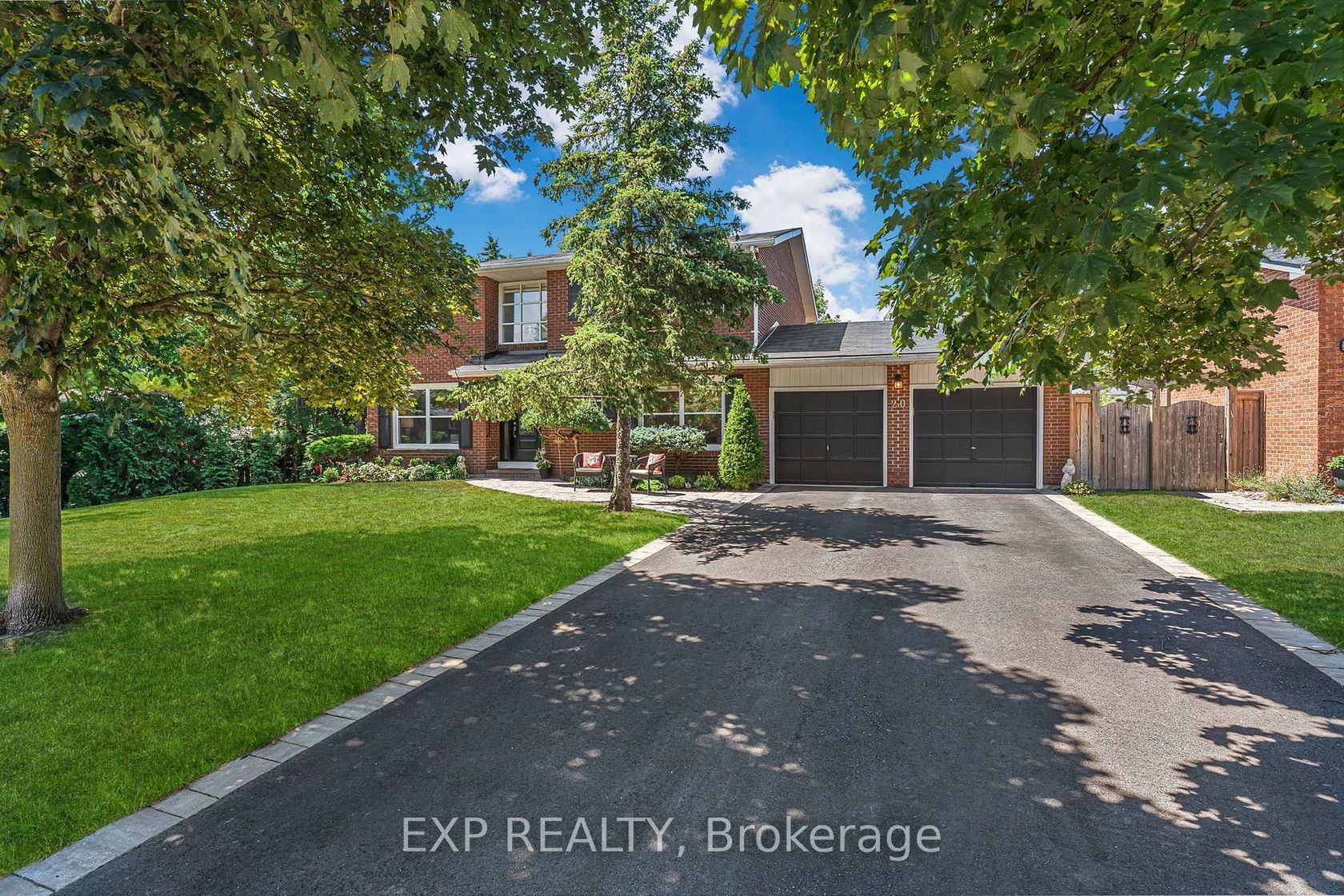 20 Amity Road, Streetsville, Mississauga 