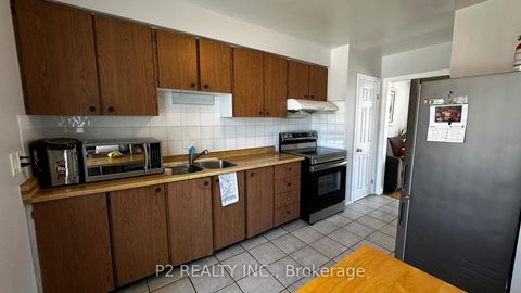 Photo 12 at 22 - 25 Gosford Boulevard, Black Creek, Toronto