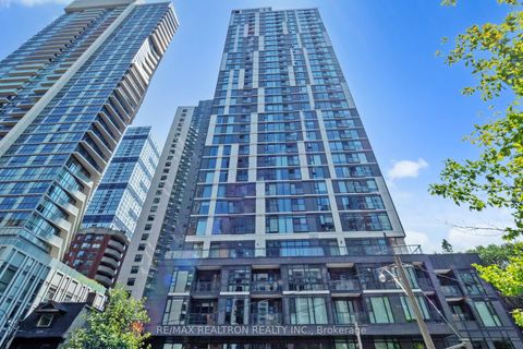 Photo 2 at 1702 - 65 Mutual Street, Yonge Corridor, Toronto Photo 2 at 1702 - 65 Mutual Street, Yonge Corridor, Toronto