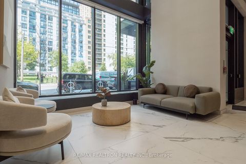 Photo 8 at 1702 - 65 Mutual Street, Yonge Corridor, Toronto Photo 8 at 1702 - 65 Mutual Street, Yonge Corridor, Toronto