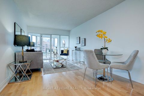 Photo 29 at 718 - 222 The Esplanade, Waterfront Communities C8, Toronto