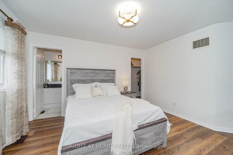 Photo 24 at 180 Raponi Circle, Rouge E11, Toronto