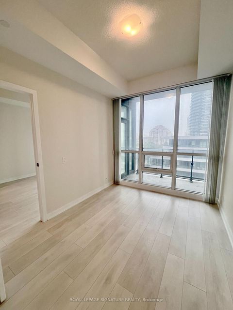 Photo 5 at 802 - 2200 Lakeshore Boulevard W, Mimico, Toronto