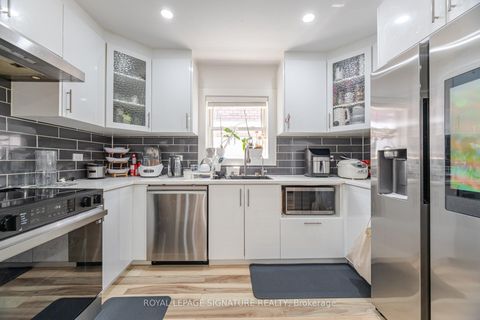 Photo 16 at 25 Handel Street, Smythe, Toronto