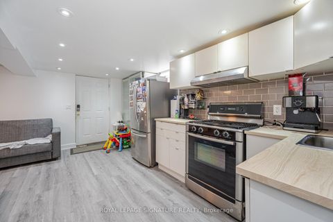 Photo 32 at 25 Handel Street, Smythe, Toronto