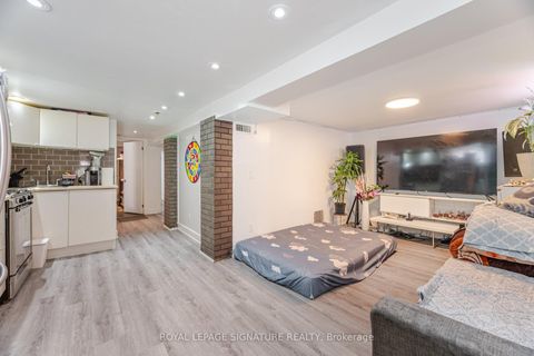 Photo 34 at 25 Handel Street, Smythe, Toronto