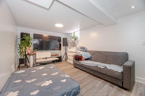 Photo 35 at 25 Handel Street, Smythe, Toronto