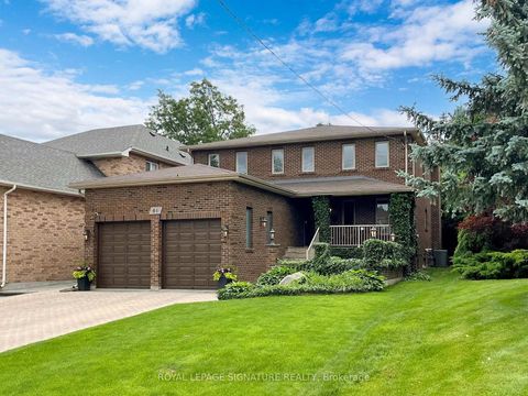 Photo 0 at 81 Garden Avenue, South Richvale, Richmond Hill