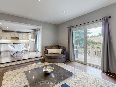 Photo 10 at 81 Garden Avenue, South Richvale, Richmond Hill
