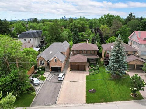 Photo 37 at 81 Garden Avenue, South Richvale, Richmond Hill