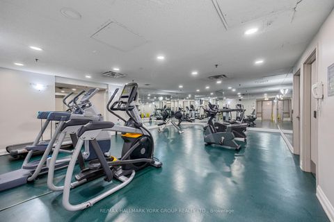 Photo 15 at 301 - 309 Major Mackenzie Drive, Harding, Richmond Hill