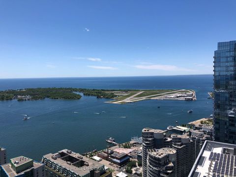 Photo 10 at 6601 - 88 Harbour Street, Waterfront Communities C1, Toronto