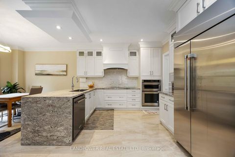 Photo 14 at 71 Meadowsweet Lane, Oak Ridges Lake Wilcox, Richmond Hill