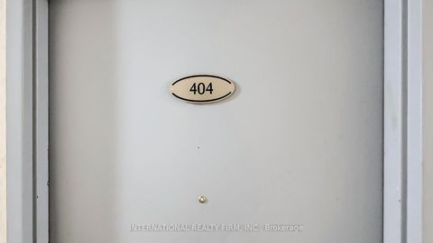 Photo 4 at 404 - 1200 Bridletowne Circle, L'Amoreaux, Toronto
