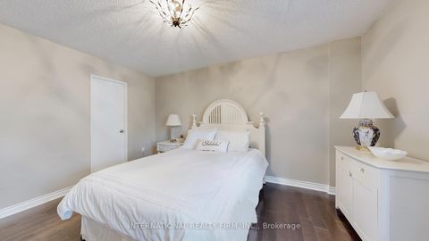 Photo 17 at 404 - 1200 Bridletowne Circle, L'Amoreaux, Toronto