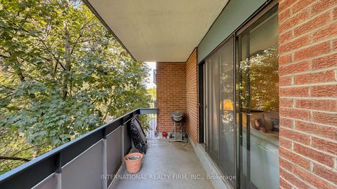Photo 27 at 404 - 1200 Bridletowne Circle, L'Amoreaux, Toronto