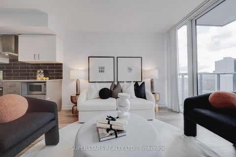 Photo 1 at 702 - 125 Redpath Avenue, Mount Pleasant West, Toronto