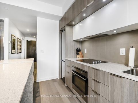 Photo 5 at 518 - 170 Sumach Street, Regent Park, Toronto