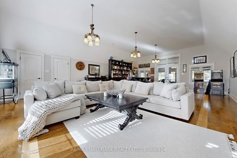 Photo 24 at 83 Hambly Avenue, King City, King