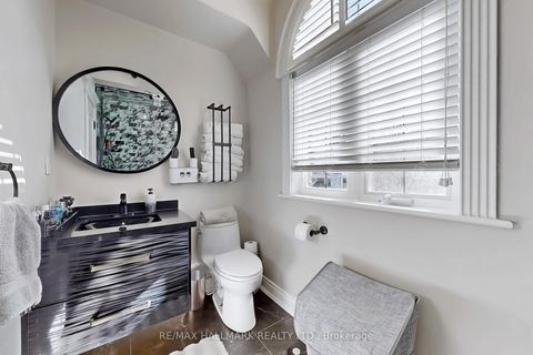 Photo 36 at 83 Hambly Avenue, King City, King